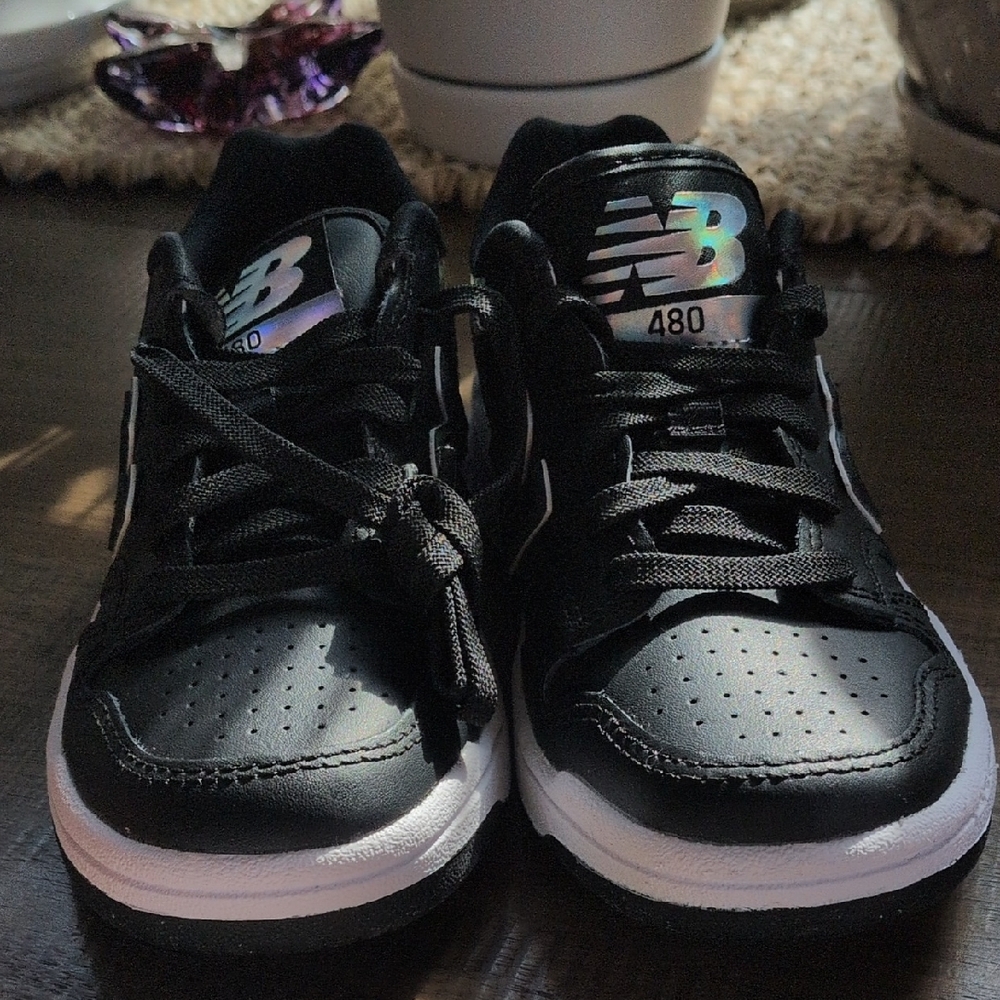 New Balance Kid's 480 V1 Lace-Up Sneaker, Black/White, 12.5 M Little Kid